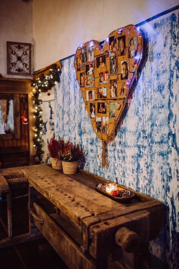 B&B Rando & Kaerdi Juures Oue Lyuganuse Kültér fotó
