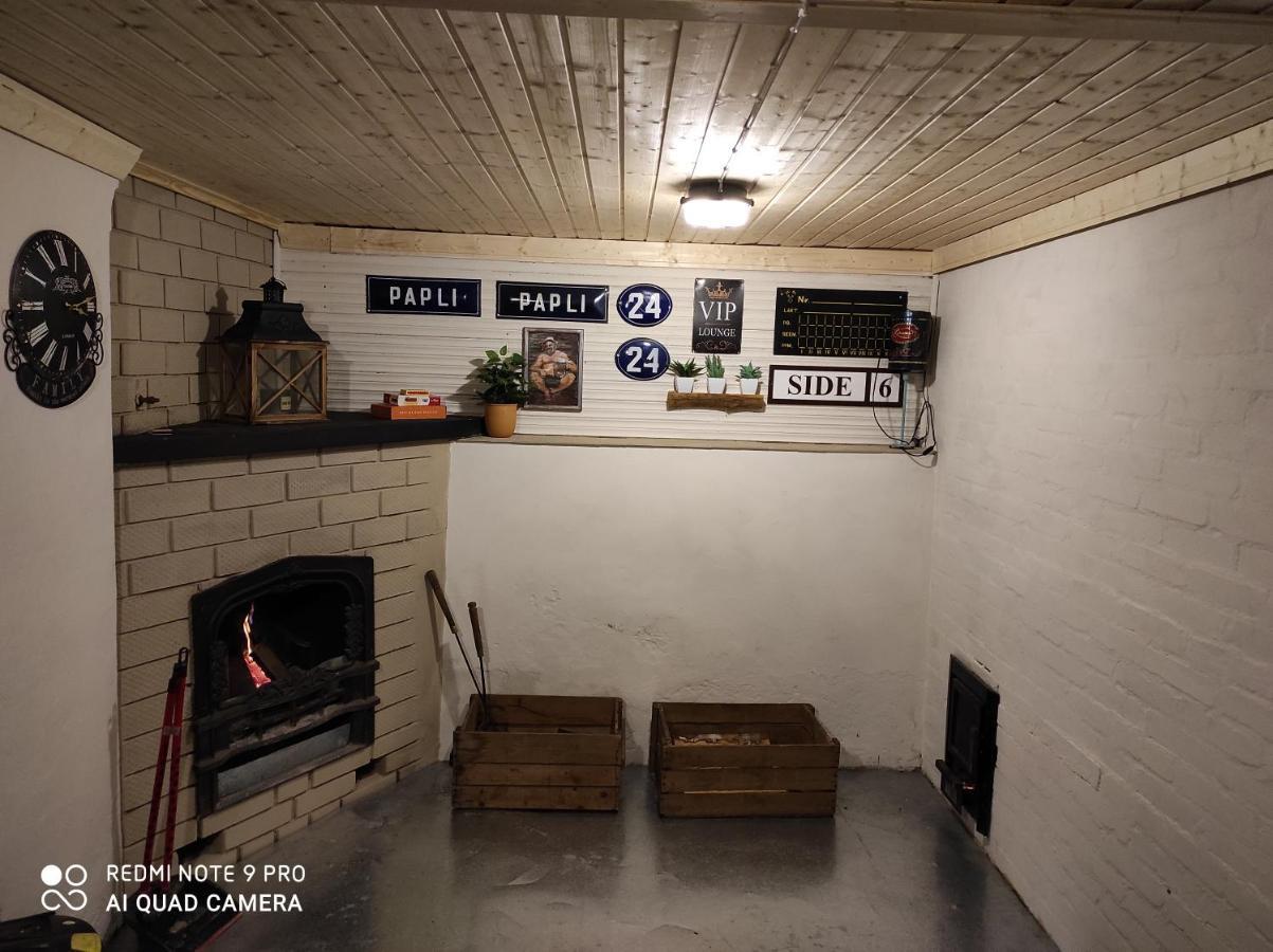 B&B Rando & Kaerdi Juures Oue Lyuganuse Kültér fotó